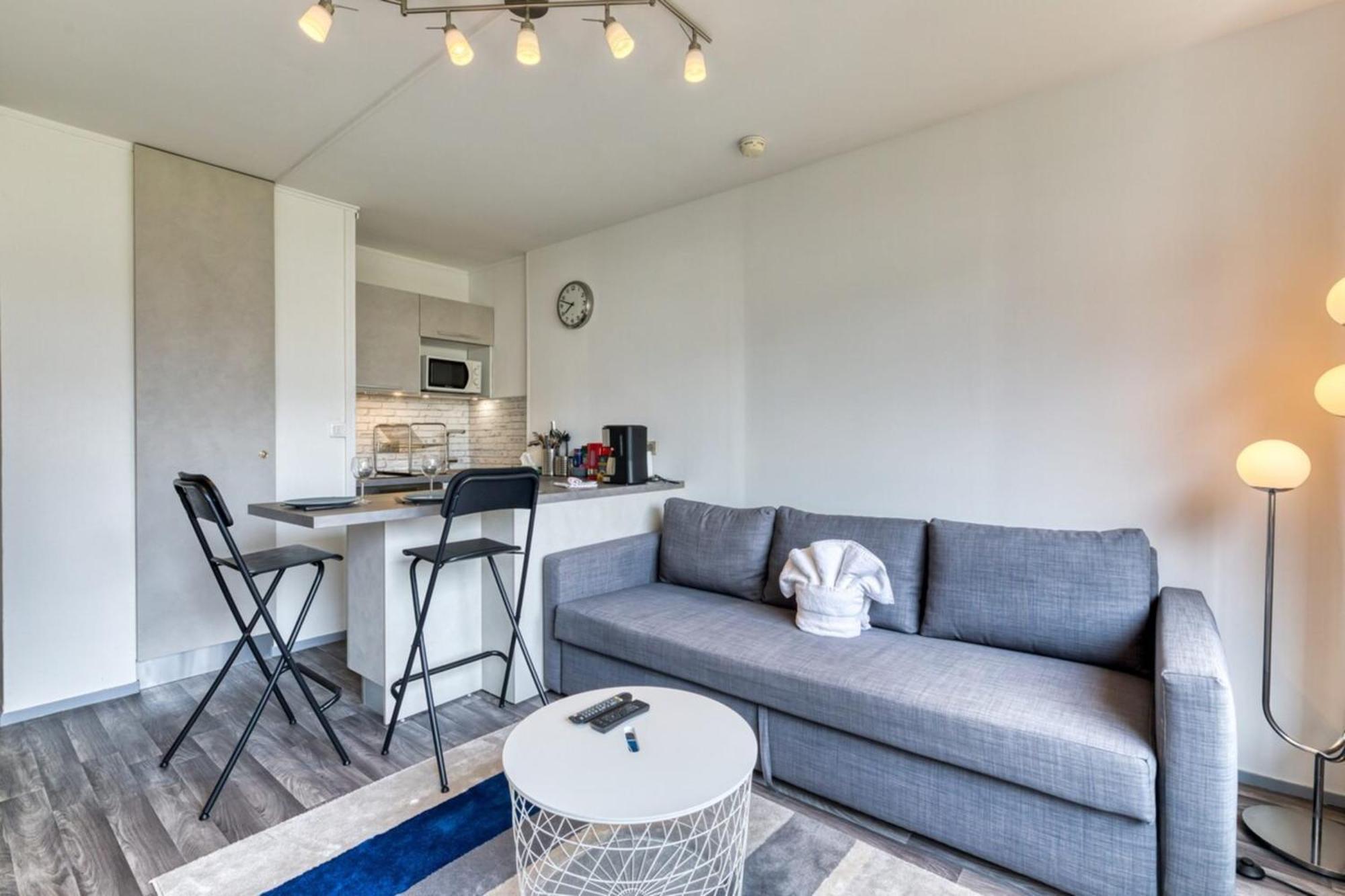 Olivia Studio Avec Place De Parking Rouen Dış mekan fotoğraf